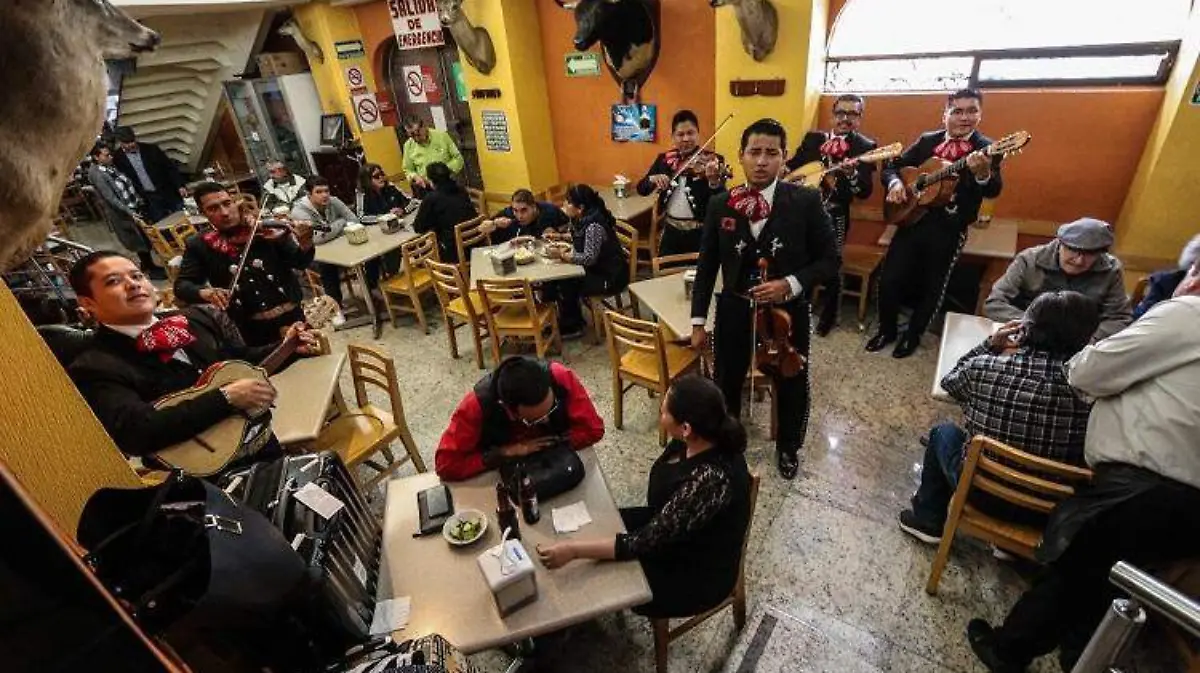 caldo para la cruda en la ciudad de mexico (1)